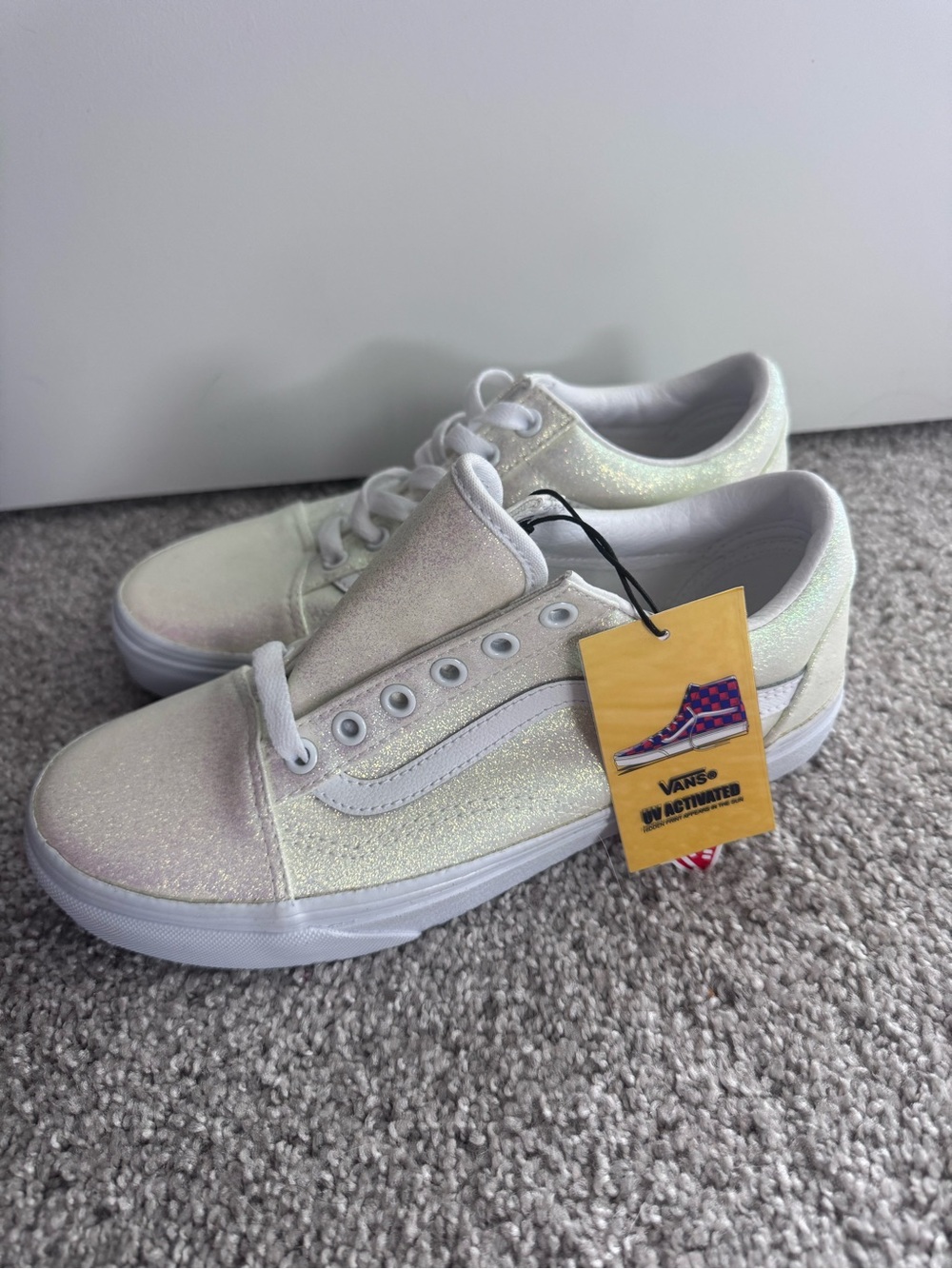 Vans' Women Glitter Low-Top Sneakers in Iridescent White